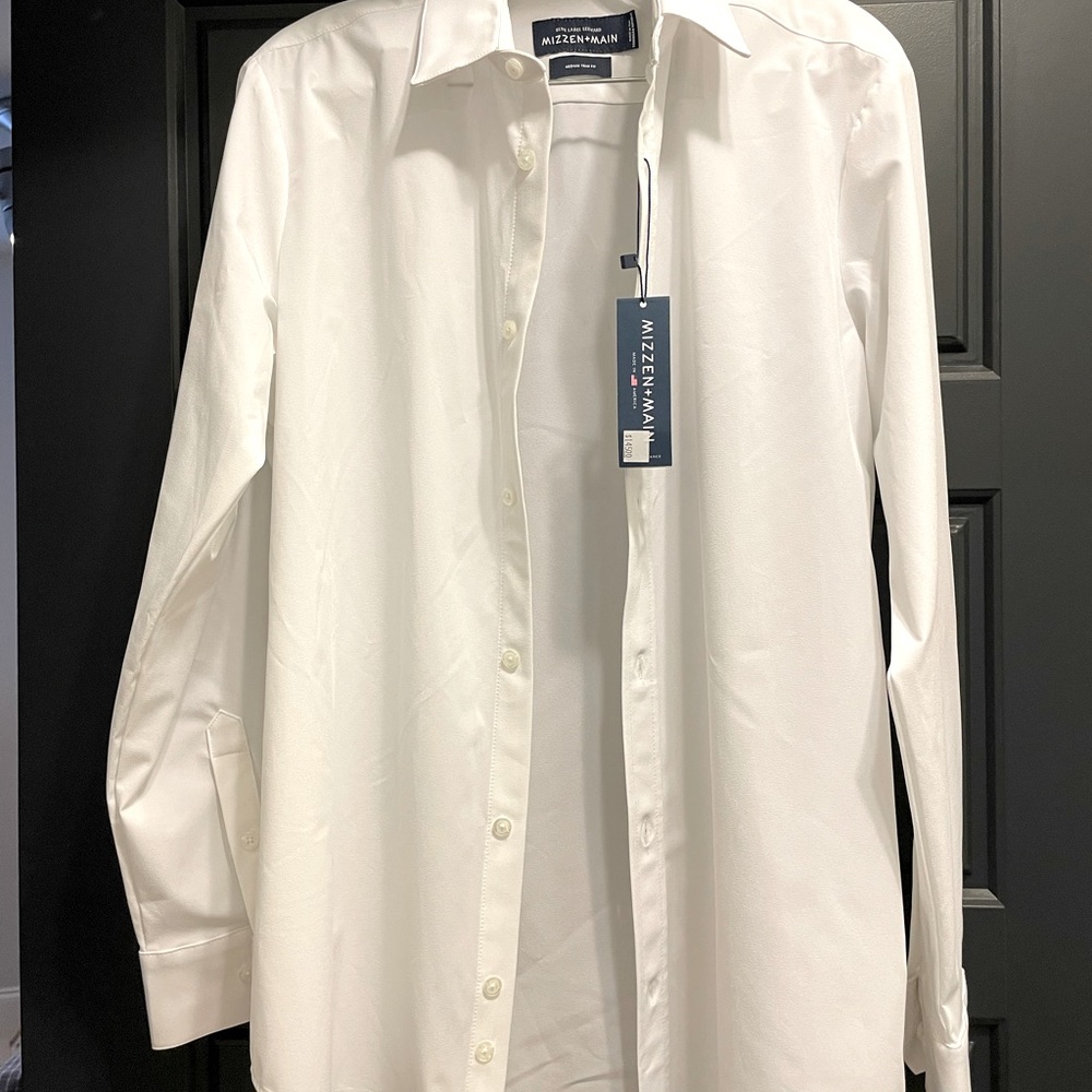 Men’s Mizzen+Main medium trim NWT dress shirt